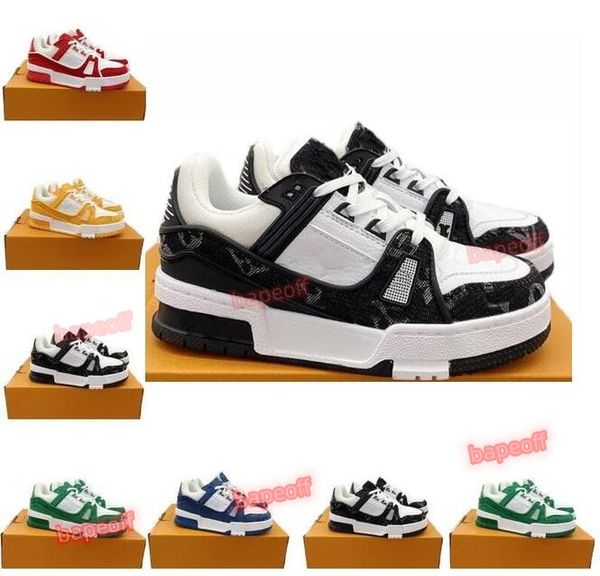 designer flat kids sneaker virgil trainer casual shoes denim canvas leather abloh white green red blue letter overlays fashion platform low, Black
designer flat kids sneaker virgil trainer casual shoes denim canvas leather abloh white green red blue letter overlays fashion platform low, Black
