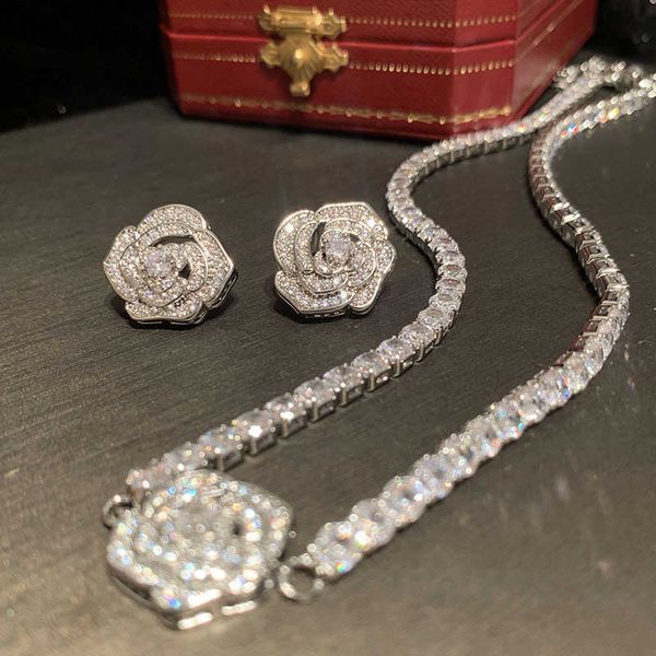 designer jewelry necklace mountain camellia necklace super sparkling zircon ins network red blogger rose flower neck interlocking bone chain, Black
designer jewelry necklace mountain camellia necklace super sparkling zircon ins network red blogger rose flower neck interlocking bone chain, Black