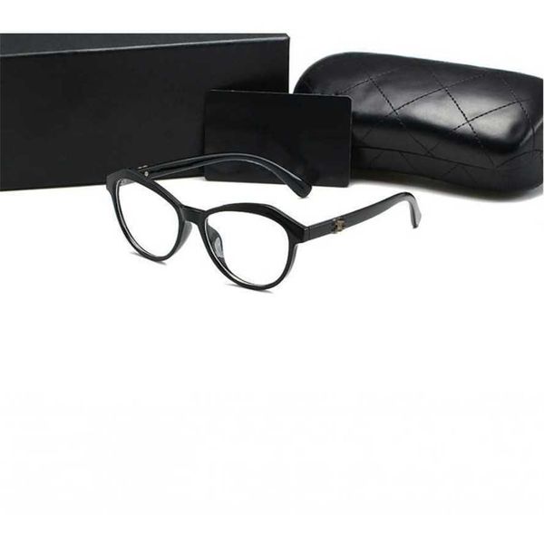 52% off wholesale the new 5521 flat light sunglasses fashionable and have small fragrance. uv resistant glasses are the same as those of cel, White;black
52% off wholesale the new 5521 flat light sunglasses fashionable and have small fragrance. uv resistant glasses are the same as those of cel, White;black