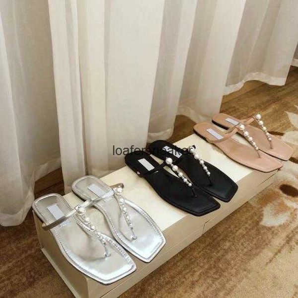 2021 luxury designer alaina flat glossy pearl leather womans sandals square toe elegant t-shaped simple slippers, Black
2021 luxury designer alaina flat glossy pearl leather womans sandals square toe elegant t-shaped simple slippers, Black