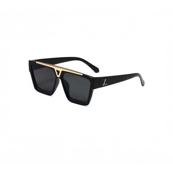 52% off wholesale of new 1502 individualized sunglasses men's and women's fashionable glasses, White;black
52% off wholesale of new 1502 individualized sunglasses men's and women's fashionable glasses, White;black