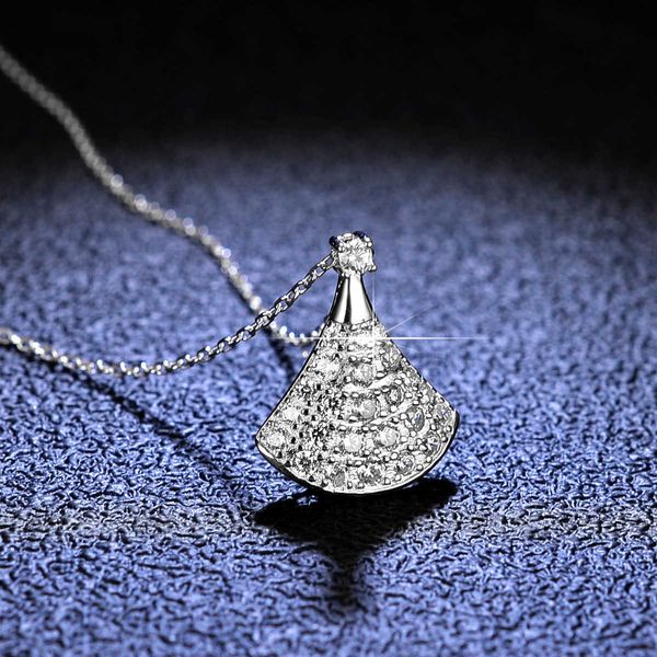 divas dream necklace jewelry treasure 925 sterling silver mosan diamond small skirt necklace women's collar chain silver pendant live b
divas dream necklace jewelry treasure 925 sterling silver mosan diamond small skirt necklace women's collar chain silver pendant live b