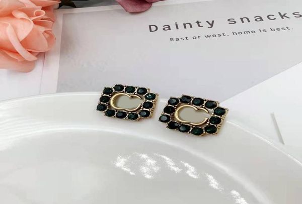 brand designer fashion square sapphire letter earrings ladies ladies party wedding couple gifts engagement luxury jewelry9228937, Golden;silver
brand designer fashion square sapphire letter earrings ladies ladies party wedding couple gifts engagement luxury jewelry9228937, Golden;silver
