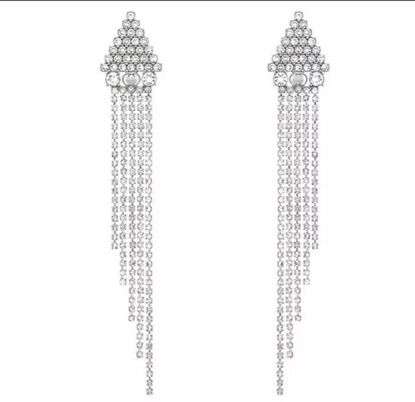 wholenew trendy popular ins fashion luxury designer exaggerated full diamond rhinestone long tassel stud earrings for wom2228600, Golden;silver
wholenew trendy popular ins fashion luxury designer exaggerated full diamond rhinestone long tassel stud earrings for wom2228600, Golden;silver
