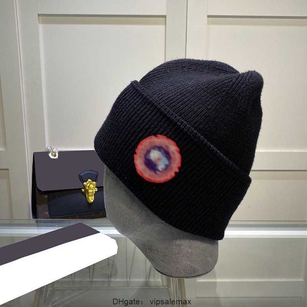beanie designer beanie luxury cotton cap warm breathable design solid color hat temperament versatile style hat supplied with dust bag very, Blue;gray
beanie designer beanie luxury cotton cap warm breathable design solid color hat temperament versatile style hat supplied with dust bag very, Blue;gray