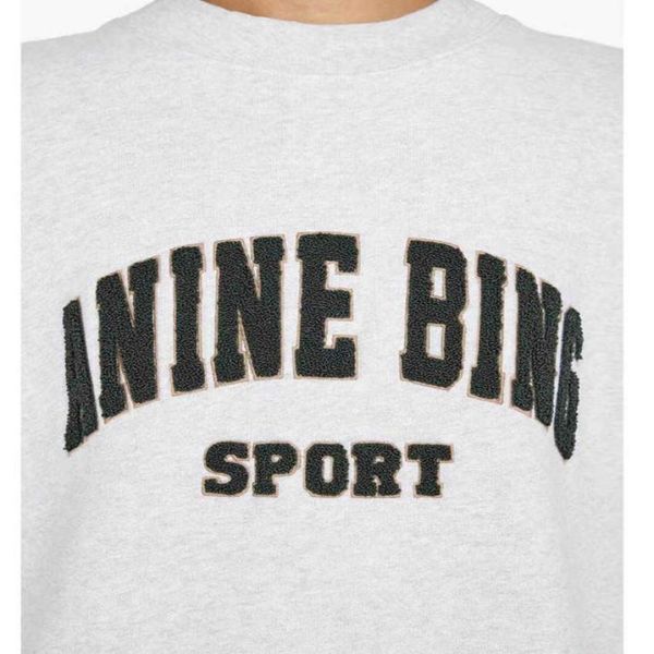 women sweatshirt designer pullover classic letter embroidery letter inside fleece crew neck sweater long sleeves hoodie1822710, Black
women sweatshirt designer pullover classic letter embroidery letter inside fleece crew neck sweater long sleeves hoodie1822710, Black