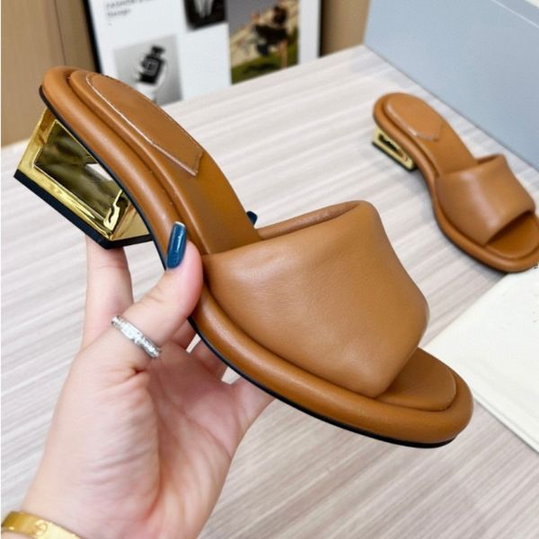 new lady sandals in spring and summer fashion leather slippers single-line holiday high heels ladies slippers leisure soft leather and non-s, Black
new lady sandals in spring and summer fashion leather slippers single-line holiday high heels ladies slippers leisure soft leather and non-s, Black