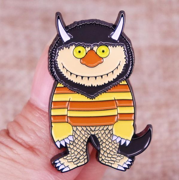 wild animal adventure paradise brooch fantasy film badge backpack lapel pin accessories gift6164832, Blue
wild animal adventure paradise brooch fantasy film badge backpack lapel pin accessories gift6164832, Blue