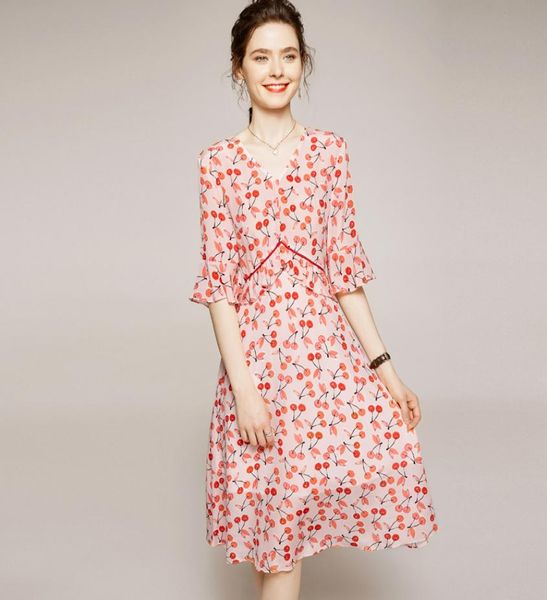 100 silk women039s runway dresses v neck half sleeves printed ruffles fashion casual dresses1999052, Black
100 silk women039s runway dresses v neck half sleeves printed ruffles fashion casual dresses1999052, Black