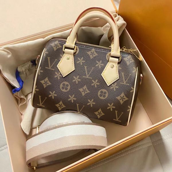 womens nano speedy designer bags city luxury m81085 mens envelope clutch bags handle crossbody totes shoulder bag 7a quality travel shopper
womens nano speedy designer bags city luxury m81085 mens envelope clutch bags handle crossbody totes shoulder bag 7a quality travel shopper