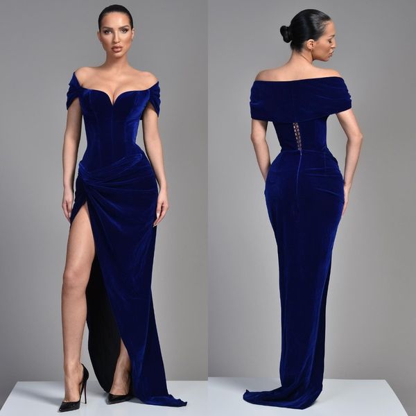 royal blue evening dresses off shoulder velvet split party prom dress sweep train long dress for red carpet special occasion, Black;red
royal blue evening dresses off shoulder velvet split party prom dress sweep train long dress for red carpet special occasion, Black;red