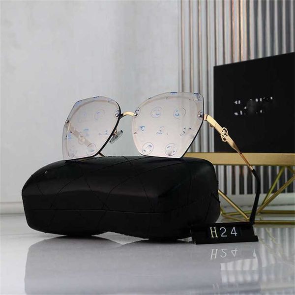 56% off wholesale of sunglasses new korean edition women's ins fashion box slim and uv resistant sunglasses for women, White;black
56% off wholesale of sunglasses new korean edition women's ins fashion box slim and uv resistant sunglasses for women, White;black