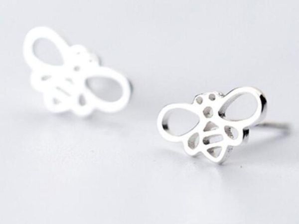 hollow out animal bee ear studs alloy silver color christmas gift cute animals jewelry copper lovely stud earrings7578757, Golden;silver
hollow out animal bee ear studs alloy silver color christmas gift cute animals jewelry copper lovely stud earrings7578757, Golden;silver