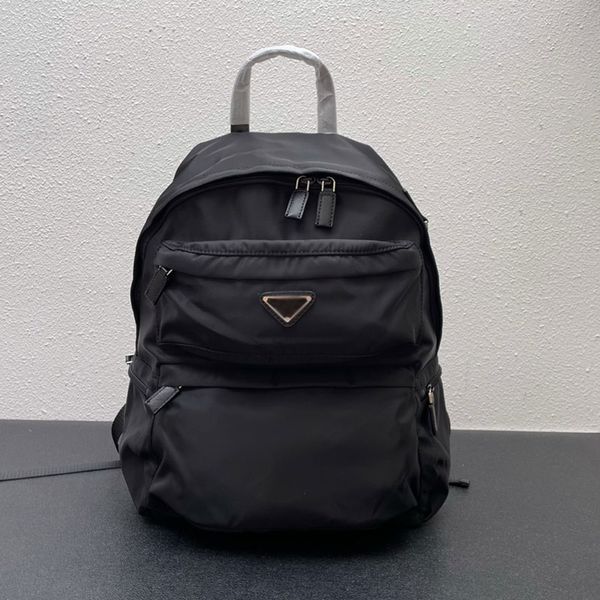 designer backpack men and women luggage bags classic large capacity backpacks waterproof nylon traveling bag luxury mens backpack computer b