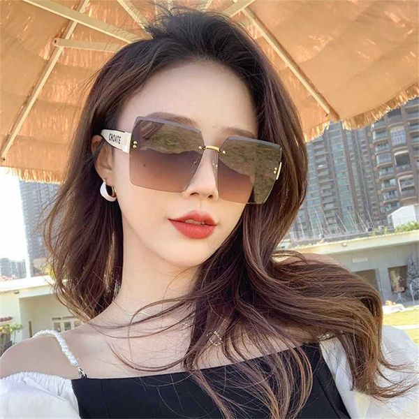 52% off wholesale of xiaoxiangfeng frameless cut edge for women with round face gradient color uv resistant sunglasses elegant mesh red matc, White;black
52% off wholesale of xiaoxiangfeng frameless cut edge for women with round face gradient color uv resistant sunglasses elegant mesh red matc, White;black