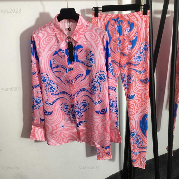 designer women tracksuits fashion girl shirt suit size s-xl 2pcs abstract letter printed lapel shirt and slimming leggings july28, White
designer women tracksuits fashion girl shirt suit size s-xl 2pcs abstract letter printed lapel shirt and slimming leggings july28, White