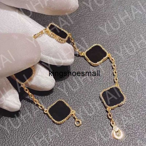 classic fashion charm bracelet four-leaf clover designer jewelry 18k gold bracelet for women and men, Black
classic fashion charm bracelet four-leaf clover designer jewelry 18k gold bracelet for women and men, Black