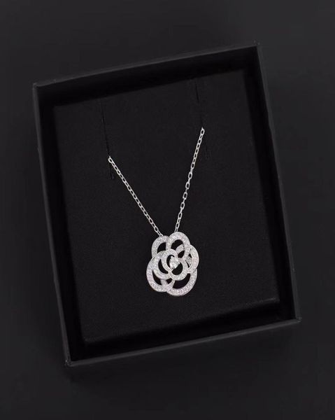 chic pendant necklaces flower camellia necklace white gold plated hollow diamond necklaces fashion jewelry enamel rhinestone charm5604612, Silver
chic pendant necklaces flower camellia necklace white gold plated hollow diamond necklaces fashion jewelry enamel rhinestone charm5604612, Silver