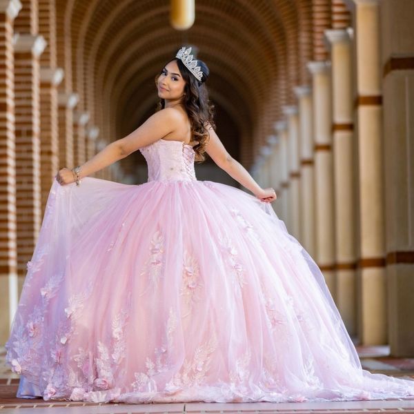 pink shiny quinceanera dresses ball gown applique lace birthday party dress lace up graduation gown sweetheart de 15 anos, Blue;red
pink shiny quinceanera dresses ball gown applique lace birthday party dress lace up graduation gown sweetheart de 15 anos, Blue;red