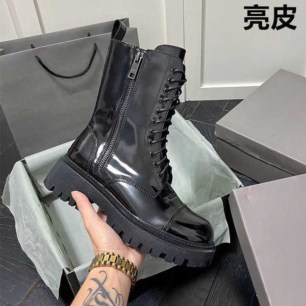 boots autumn and winter 2022 new women's boots paris catwalk black bright patent leather thick soled lace side zipper round head motorc
boots autumn and winter 2022 new women's boots paris catwalk black bright patent leather thick soled lace side zipper round head motorc