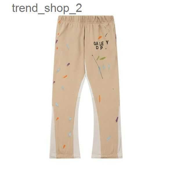 galery dept pant sports pants slim denim straight sweatpants speckled letter print pant women high street couple dept loose versatile casual, Black;white
galery dept pant sports pants slim denim straight sweatpants speckled letter print pant women high street couple dept loose versatile casual, Black;white