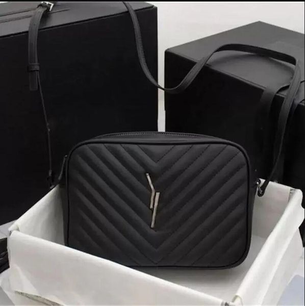 2022designer bags lou camera bag in quilted leather luxury handbags featuring an adjustable leather strap shoulder bag crossbody bas women s
2022designer bags lou camera bag in quilted leather luxury handbags featuring an adjustable leather strap shoulder bag crossbody bas women s
