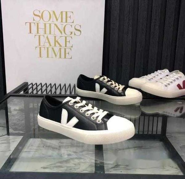 leather flat bottom casual style student board shoes women's small white shoes, Black
leather flat bottom casual style student board shoes women's small white shoes, Black