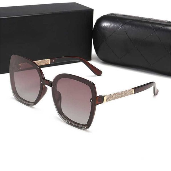52% off wholesale of online celebrity new women's large frame polarized fashion classic box sunglasses personalized metal glasses 267, White;black
52% off wholesale of online celebrity new women's large frame polarized fashion classic box sunglasses personalized metal glasses 267, White;black