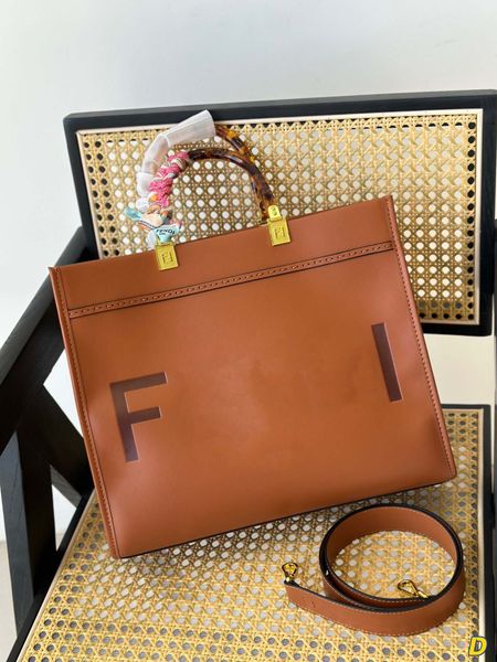 5a designer large shopping tote shopper bag handle crossbody shoulder women beach laphandbag roma letter real leather luxury totes purse ont
5a designer large shopping tote shopper bag handle crossbody shoulder women beach laphandbag roma letter real leather luxury totes purse ont