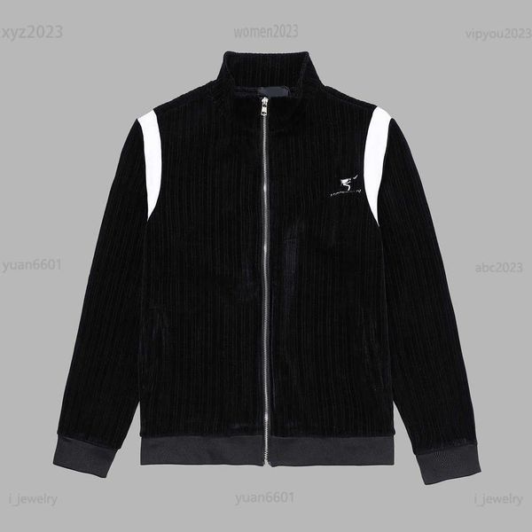 man tracksuits designer autumn sports sets size -3xl 2pcs zippered jacket with patchwork design and tied waist pants july28, Gray
man tracksuits designer autumn sports sets size -3xl 2pcs zippered jacket with patchwork design and tied waist pants july28, Gray