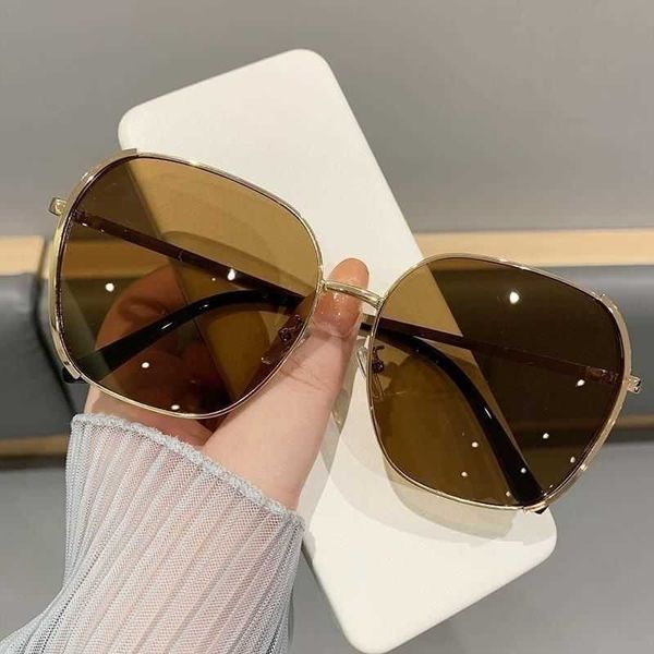 classic sunglasses sun glasses for men metal gold frame style attitude sunglasses sun glasses protection eyewear 3w3o, Blue
classic sunglasses sun glasses for men metal gold frame style attitude sunglasses sun glasses protection eyewear 3w3o, Blue