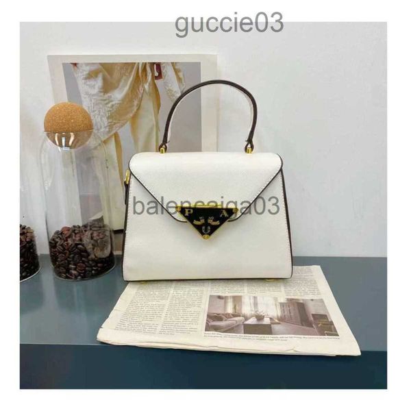 designer prad bag handbag beach crossbody purses the tote shoulder bag luxurys fashion brands man woman black white leather messenger makeup
designer prad bag handbag beach crossbody purses the tote shoulder bag luxurys fashion brands man woman black white leather messenger makeup