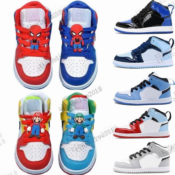 2023 new kids 1 basketball shoes sneakers boys girls banned 1s athletic outdoor game royal obsidian chicago red bred melody mid multi-color, White;red
2023 new kids 1 basketball shoes sneakers boys girls banned 1s athletic outdoor game royal obsidian chicago red bred melody mid multi-color, White;red