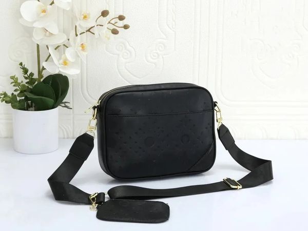 fashion designer men women messenger shoulder bag embossing leather clutch totes crossbody briefcases metis handbags purse packback bags wit
fashion designer men women messenger shoulder bag embossing leather clutch totes crossbody briefcases metis handbags purse packback bags wit