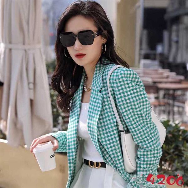 56% off wholesale of sunglasses new fashion large frame polarized sunglasses for women's travel sunshades daily personality street p de, White;black
56% off wholesale of sunglasses new fashion large frame polarized sunglasses for women's travel sunshades daily personality street p de, White;black