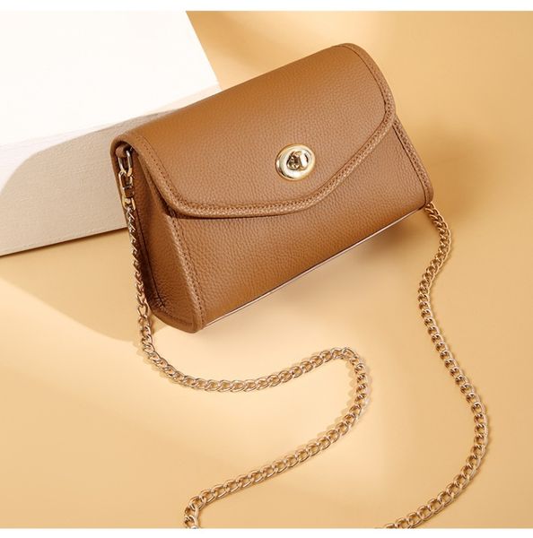 women's genuine leather women's bag chain bag fashion crossbody bag layer cowhide shoulder bag commuter simple versatile bag
women's genuine leather women's bag chain bag fashion crossbody bag layer cowhide shoulder bag commuter simple versatile bag