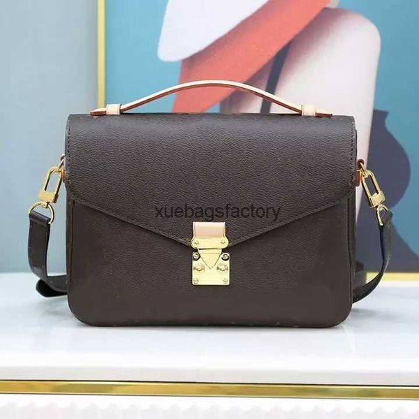 luxurys designer bags embossing flower pochette women brown handbag louiseits messenger genuine leather metis elegant viutonits womens shoul
luxurys designer bags embossing flower pochette women brown handbag louiseits messenger genuine leather metis elegant viutonits womens shoul