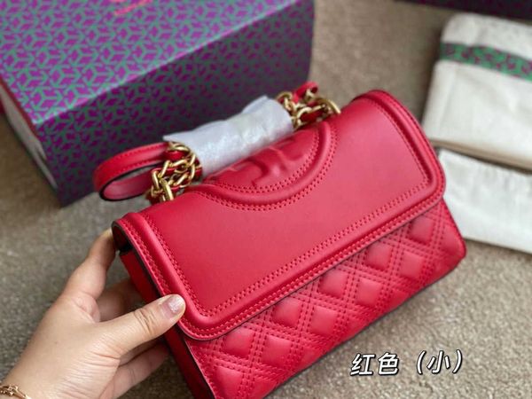 2023 new tory designer bag for women dvs8 tb classic fleming soft size light luxury chain tassel bag cross shoulder flap versatile and magni
2023 new tory designer bag for women dvs8 tb classic fleming soft size light luxury chain tassel bag cross shoulder flap versatile and magni