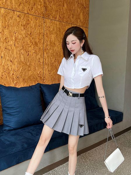shirt pleated skirt womenswear designer's new t-shirt high-quality monogram stick cloth embroidered fashion temperament short sleeve t-, Black
shirt pleated skirt womenswear designer's new t-shirt high-quality monogram stick cloth embroidered fashion temperament short sleeve t-, Black