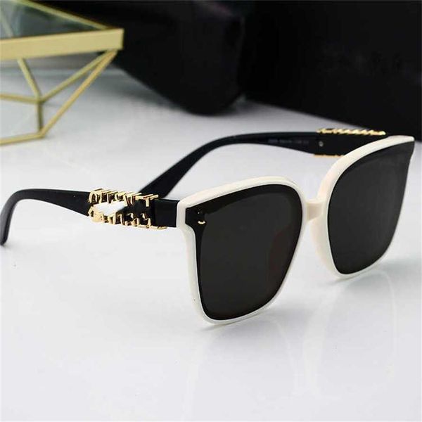 56% off wholesale of large fashionable small fragrance women's trendy street ps high-end large frame contrast sunglasses, White;black
56% off wholesale of large fashionable small fragrance women's trendy street ps high-end large frame contrast sunglasses, White;black