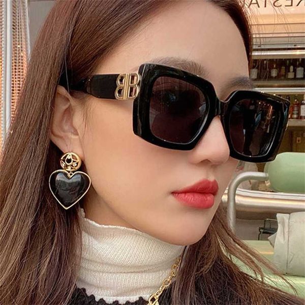 50% off wholesale of 202 new fashion ins cat's eye box b sunglasses women's large frame sunglasses, White;black
50% off wholesale of 202 new fashion ins cat's eye box b sunglasses women's large frame sunglasses, White;black