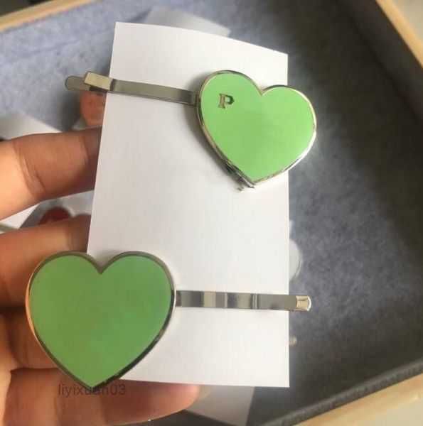 designer barrettes womens girls metal triangle p-letter hair clips high-quality brand classic versatile leisure headwear hairclips black sha, Golden;silver
designer barrettes womens girls metal triangle p-letter hair clips high-quality brand classic versatile leisure headwear hairclips black sha, Golden;silver