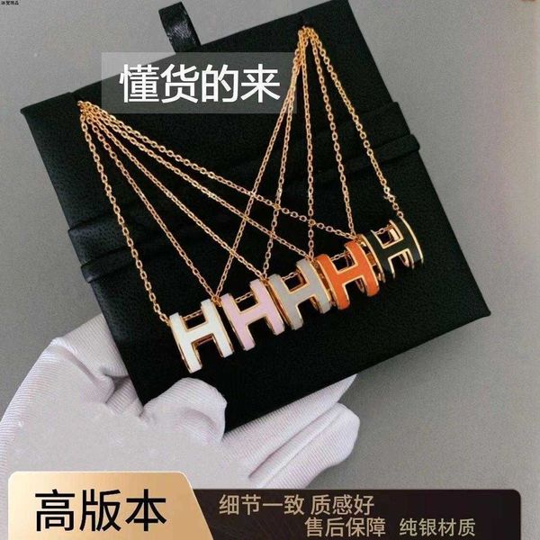 h necklace women's 925 sterling silver enamel pendant ins high grade network red simple temperament collar chain gifts to girlfriend
h necklace women's 925 sterling silver enamel pendant ins high grade network red simple temperament collar chain gifts to girlfriend