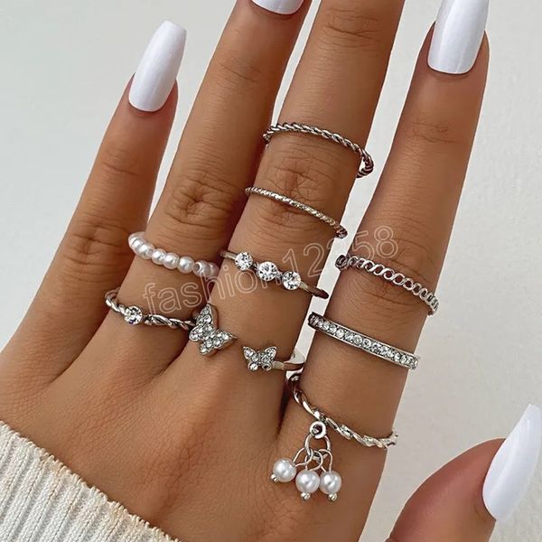 luxurious crystal zircon butterfly silver color rings for women pearl pendant vintage rings set fashion jewelry gift
luxurious crystal zircon butterfly silver color rings for women pearl pendant vintage rings set fashion jewelry gift