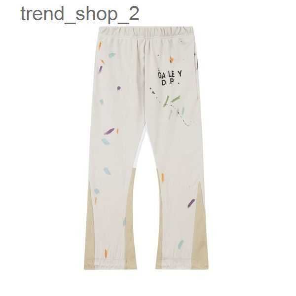 galery dept pant sports pants slim denim straight sweatpants speckled letter print pant women high street couple galleryse loose versatile c, Black;white
galery dept pant sports pants slim denim straight sweatpants speckled letter print pant women high street couple galleryse loose versatile c, Black;white