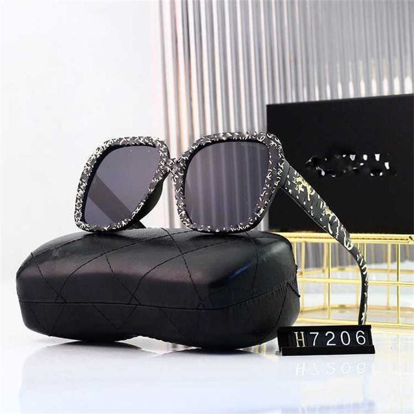52% off wholesale of new style small fragrance texture sunglasses net red street fashion sunglasses women, White;black
52% off wholesale of new style small fragrance texture sunglasses net red street fashion sunglasses women, White;black