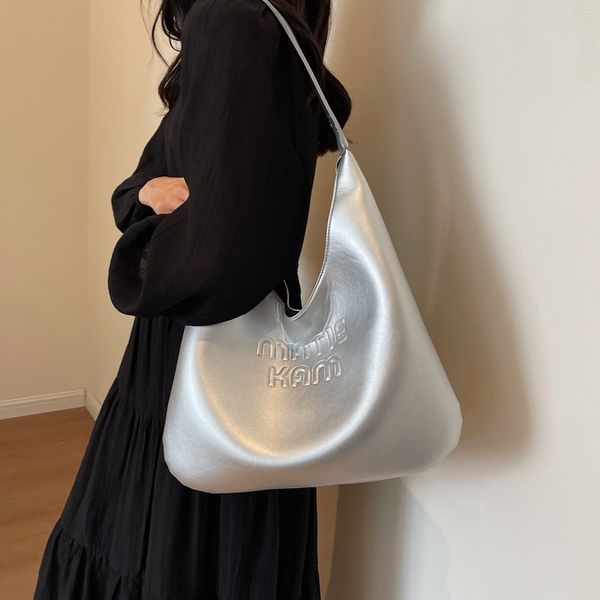evening bags luxury designer silver leather big shoulder side for women trend vintage y2k high capacity pu bolso handbags lady tote bag 2307
evening bags luxury designer silver leather big shoulder side for women trend vintage y2k high capacity pu bolso handbags lady tote bag 2307