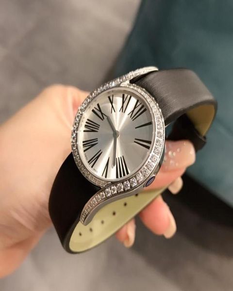 fashion women watches brand design paget luxury diamond round watch leather strap wristwatch6648844, Slivery;golden
fashion women watches brand design paget luxury diamond round watch leather strap wristwatch6648844, Slivery;golden