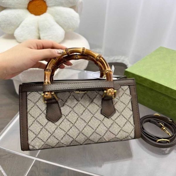 woman handbags designer bags bamboos handbag vintage cross body should lady purse fashion shopping tote leather gold letter with box, Silver
woman handbags designer bags bamboos handbag vintage cross body should lady purse fashion shopping tote leather gold letter with box, Silver