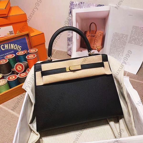 handmade tote bag designer handbag trendy female original high-end epsom leather handbag high-end hardware handmade original gift box packag
handmade tote bag designer handbag trendy female original high-end epsom leather handbag high-end hardware handmade original gift box packag